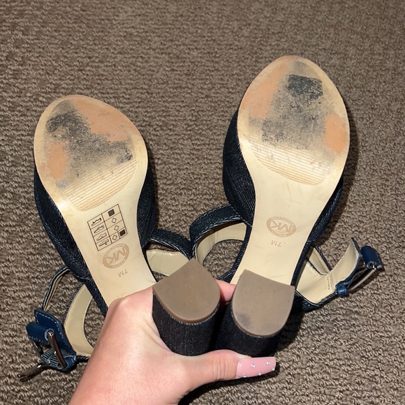 Michael Kors platform heels - Picture 10 of 10